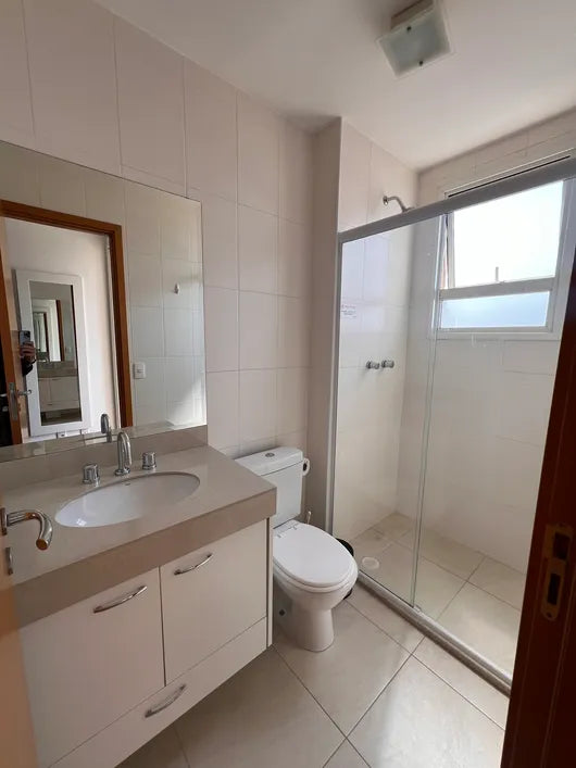 Apartamento com 2 Quartos e 2 banheiros à Venda, 73 m²